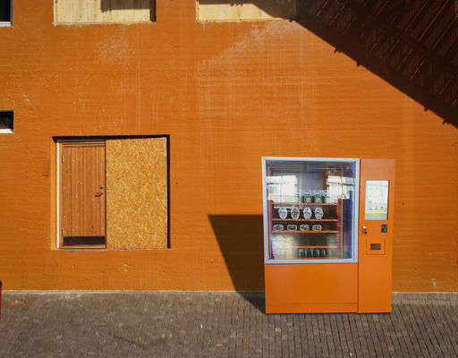 Winnsen Farmasi Vending Machine, Combo Snack Vending Machine 22 Inch Touch Screen
